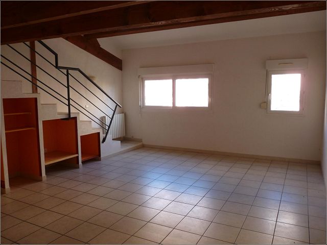 Location Appartement P4 a NIMES
