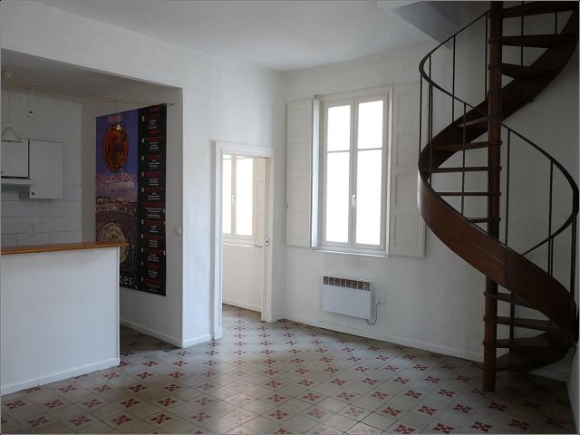 Location Appartement P2 a NIMES