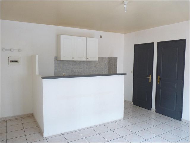 Location Appartement P2 a NIMES