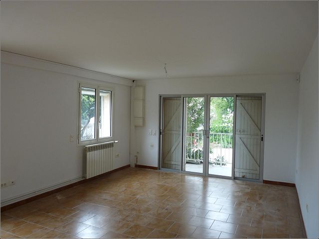 Location Appartement P3 a MILHAUD