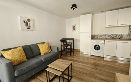 Appartement P2 meublé à NIMES