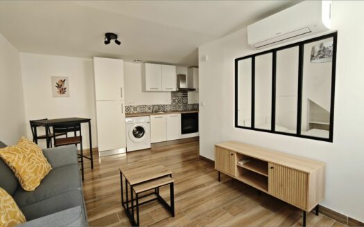 Appartement P2 meublé à NIMES