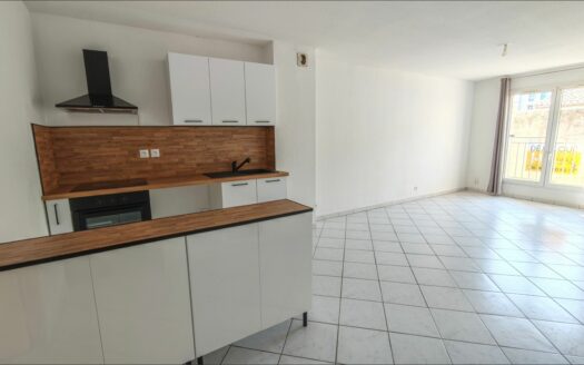 Appartement P2 à NIMES