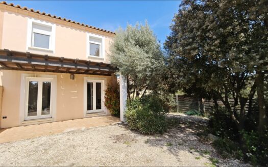 Villa P4 à NIMES