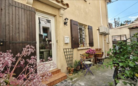 Appartement P2 à NIMES
