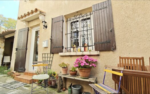 Appartement P2 à NIMES