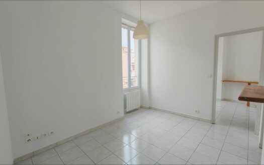 Appartement P2 à NIMES