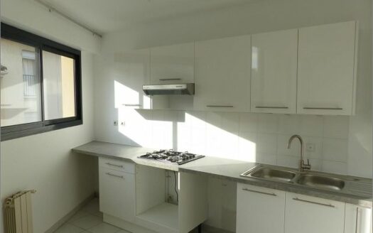Appartement P3 à NIMES