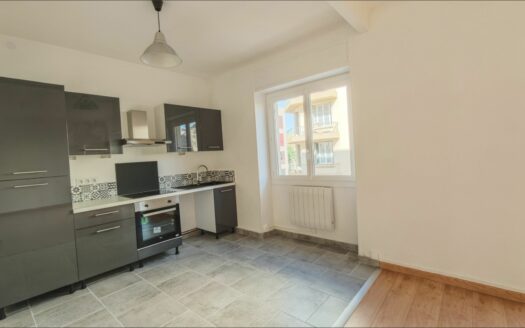 Appartement P2 à NIMES