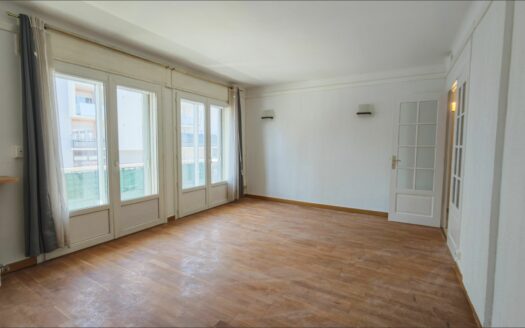 Appartement P3 à NIMES