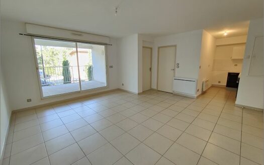 Appartement P2 à NIMES