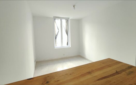 Appartement P2 à NIMES