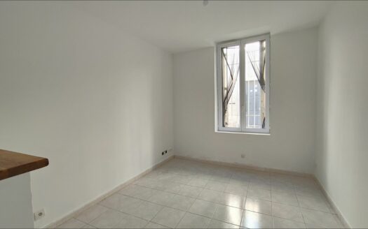 Appartement P2 à NIMES
