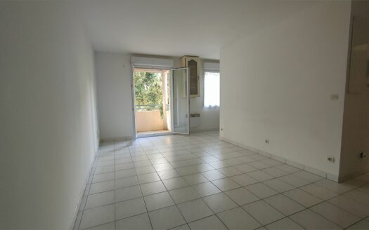 Appartement P2 à NIMES