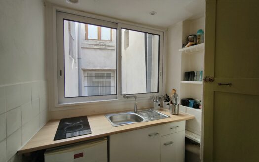 Studio meublé à NIMES