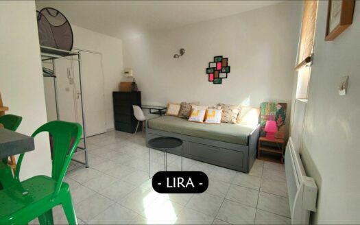 – LIRA – Studio meublé à NIMES
