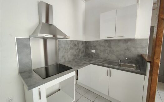 – FLAVA – Appartement P2 à NIMES