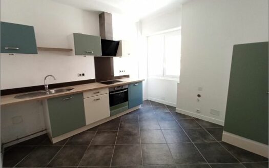 – BRAVIO – Appartement P2 à NIMES