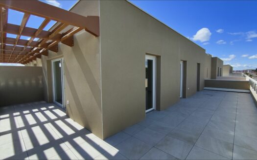 – OLARIS – Appartement P2 à NIMES