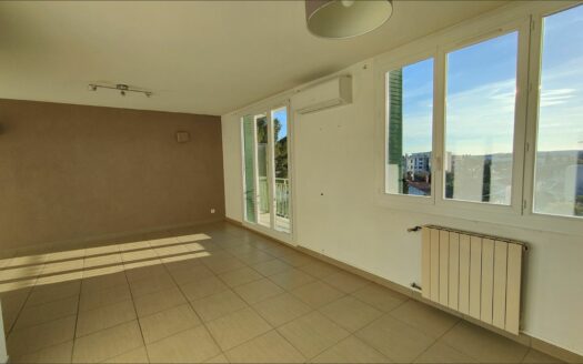 – GALVIO – Appartement P3 à NIMES