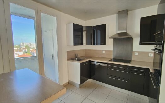 – GALVIO – Appartement P3 à NIMES