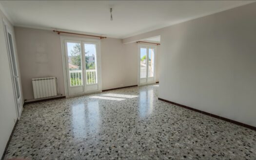 – ROMA – Appartement P4 à NIMES