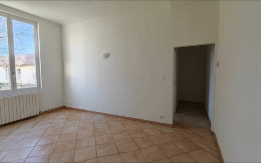 – HALDA – Appartement P2 à NIMES