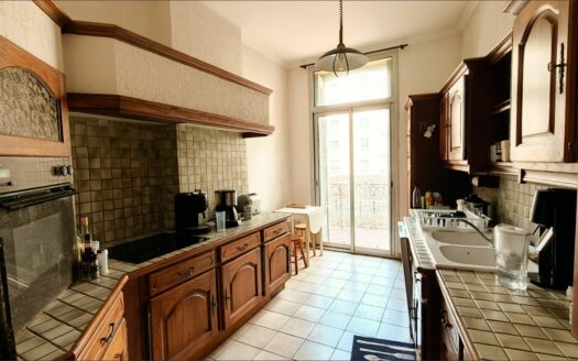 – VALERIO – Appartement P5 à NIMES