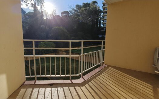 – CALIXO – Appartement à NIMES