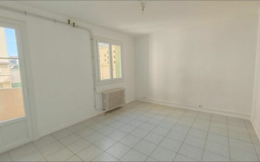 – NEXO – Appartement P3 à NIMES