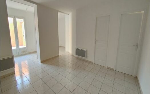 – ARELIS – Appartement P2 à NIMES