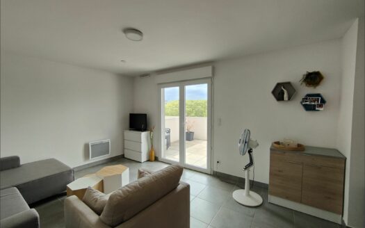 – TYMIS – Appartement à NIMES