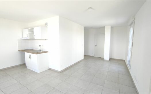 – OLARIS – Appartement P2 à NIMES