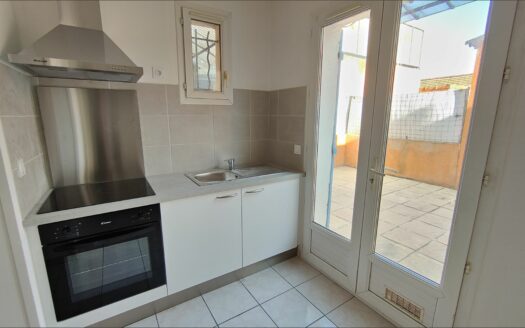 – ARELIS – Appartement P2 à NIMES