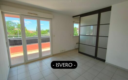 – ISVERO – Appartement P2 à GARONS