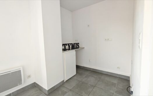 – TYMIS – Appartement à NIMES