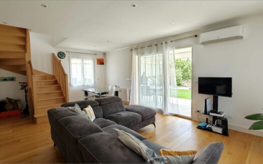 – DOLENIA – Maison P3 à CABRIERES