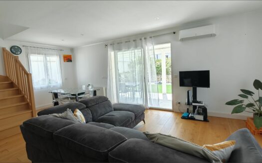 – DOLENIA – Maison P3 à CABRIERES