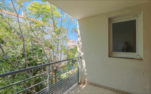 – NUMA – Appartement P2 à NIMES