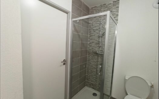 – TRAVI – Appartement à NIMES