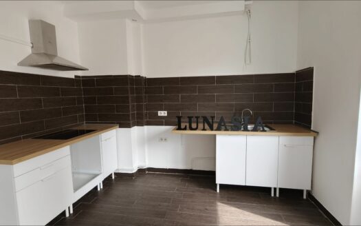 – LUNASIA – Appartement P2 à NIMES