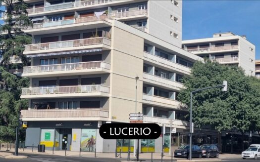 – LUCERIO – Appartement P5 à NIMES