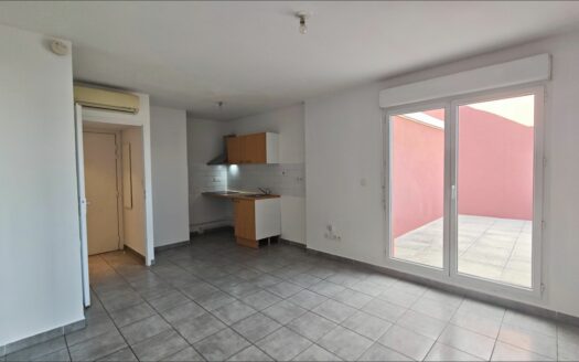 – ILENIO – Appartement P2 à NIMES