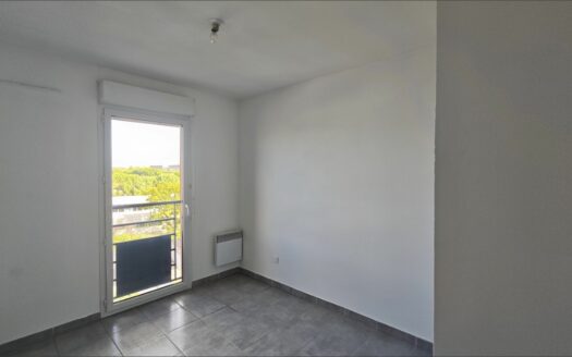 – ILENIO – Appartement P2 à NIMES